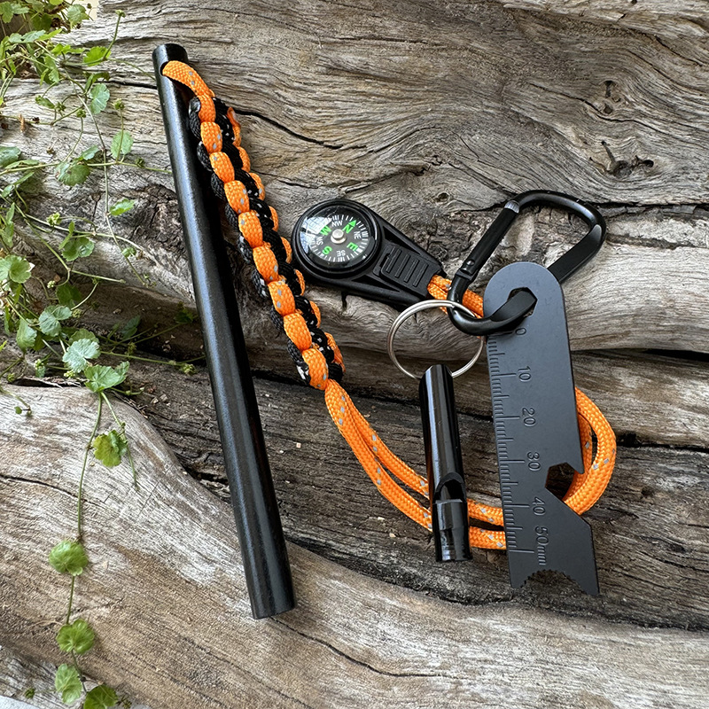 Ferro Rod Striker - أداة إشعال النار للبقاء على قيد